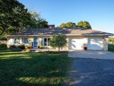 117 E State St, Etna Green, IN, 46524