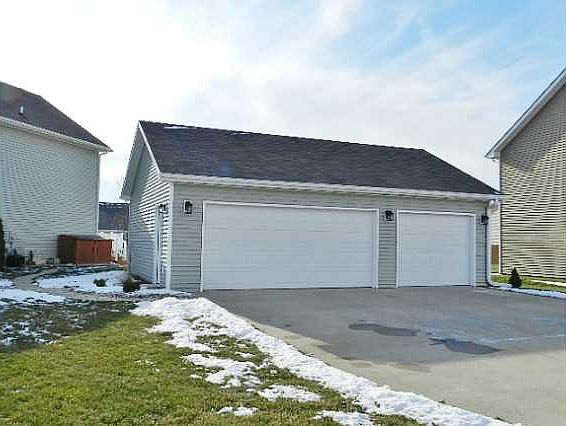 1st image of 2916 SW White Birch Dr