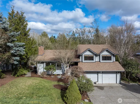 21803 Oak Way, Brier, WA 98036