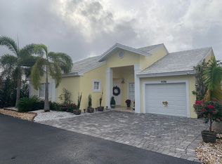 11256 SW 63rd Ter, Miami, FL 33173