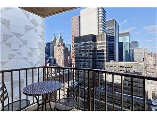 Rented by Douglas Elliman | media 16