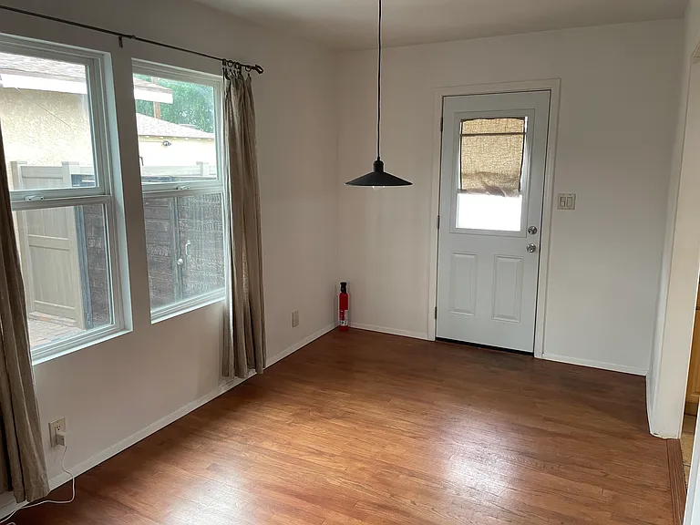 6136 Oliva Ave — Photo 9