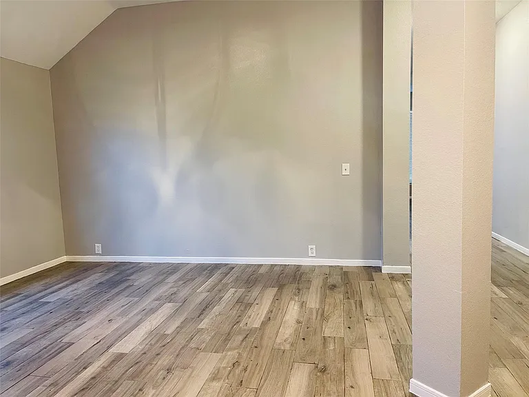 20803 Lavenderwood Dr — Photo 23