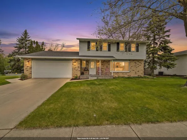413 S Good Hope Rd, De Pere, WI 54115