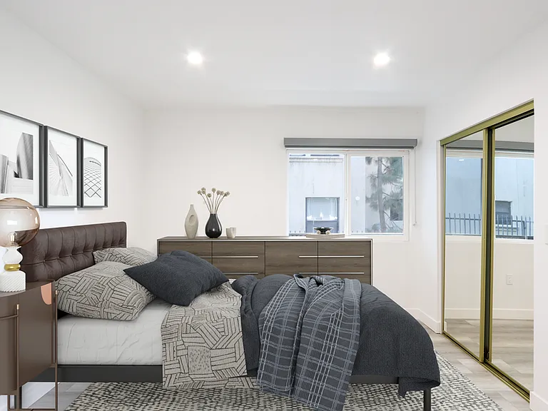 410 Lucas Ave #C — Photo 23