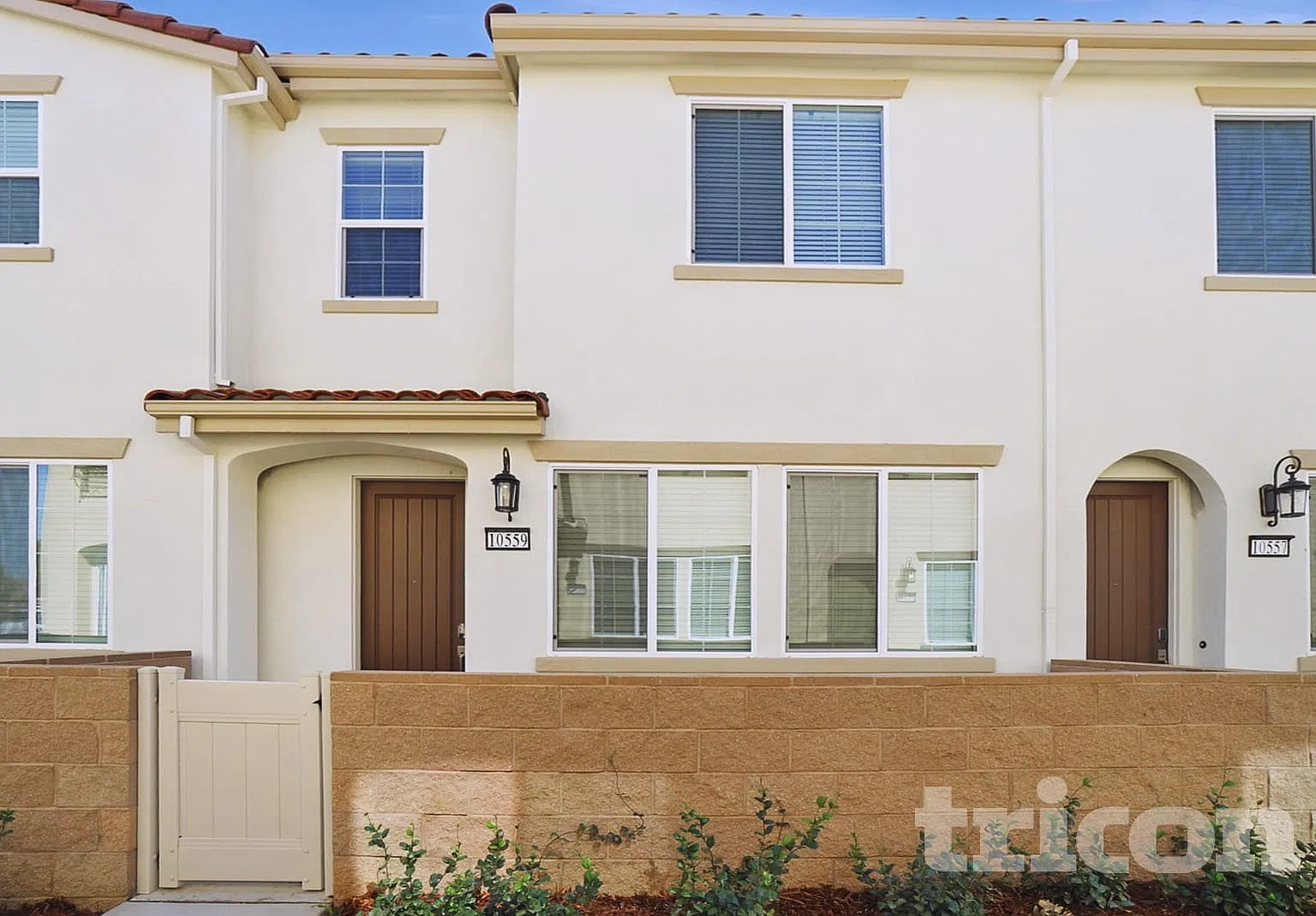 10559 Pino Court Elk Grove CA — Photo 1