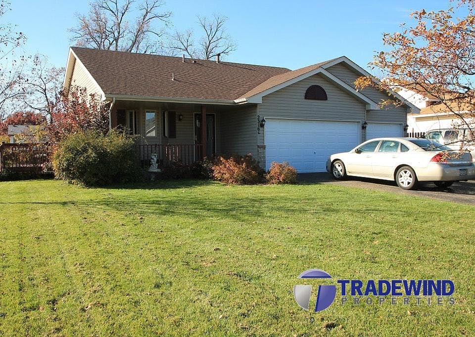 1st image of 23164 Gladiola St NW