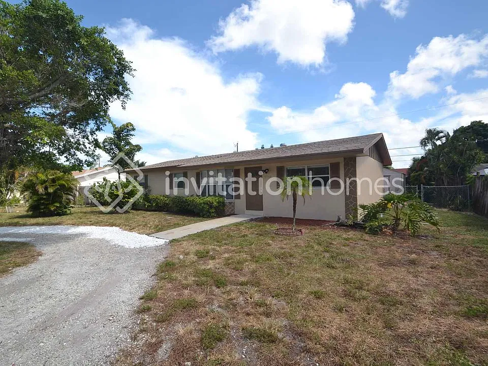 3360 Artesian Dr