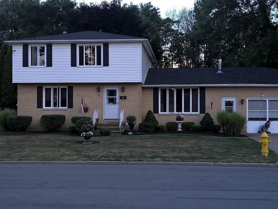 28 Cheryl Dr