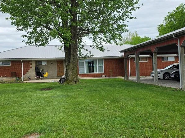 1432 W Pine St, Percy, IL 62272