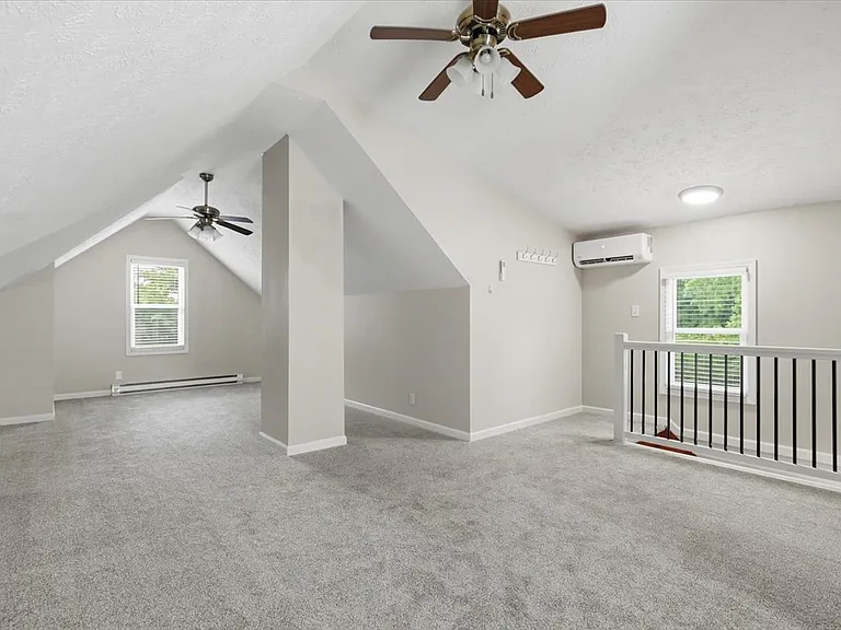2130 S 61st Ave — Photo 20