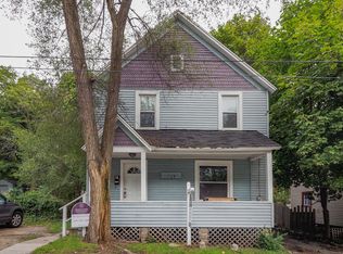 428 Den Adel Ct, Kalamazoo, MI 49001