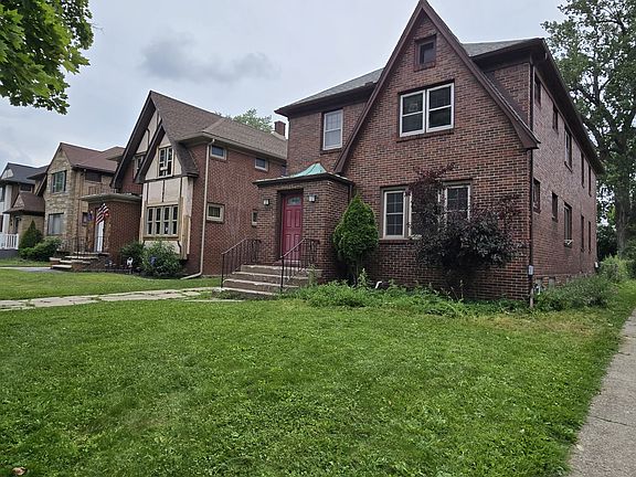 3rd image of 34 Concord Dr Floor 2