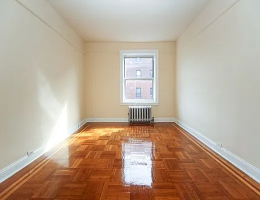 Rented by SW Queens Mezzanine | media 3