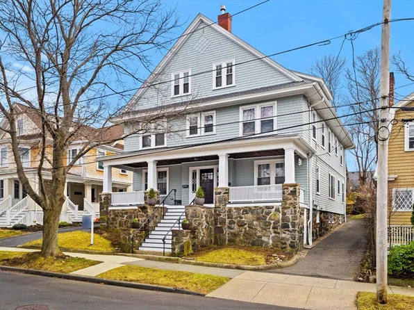 133 Elmwood Rd #2, Swampscott, MA 01907