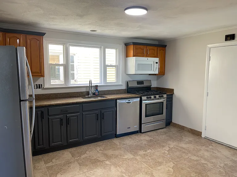 172 Winthrop Ave #2 — Photo 24