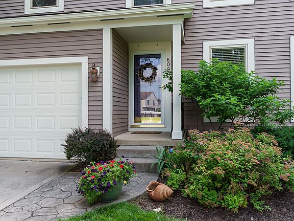 3rd image of 6025 Carmell Dr