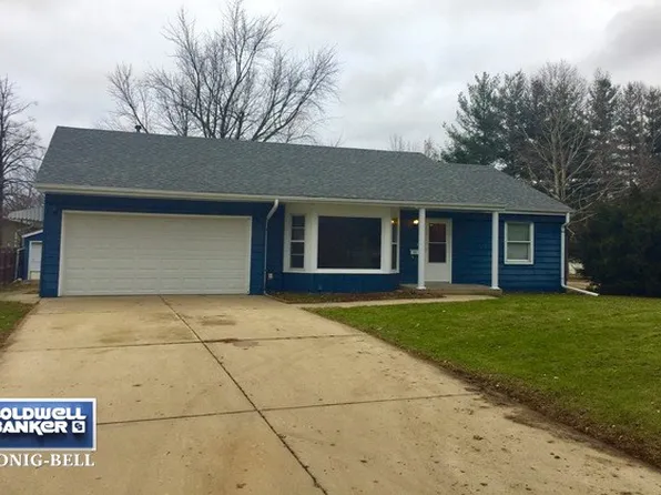 520 Grover St, Ottawa, IL 61350