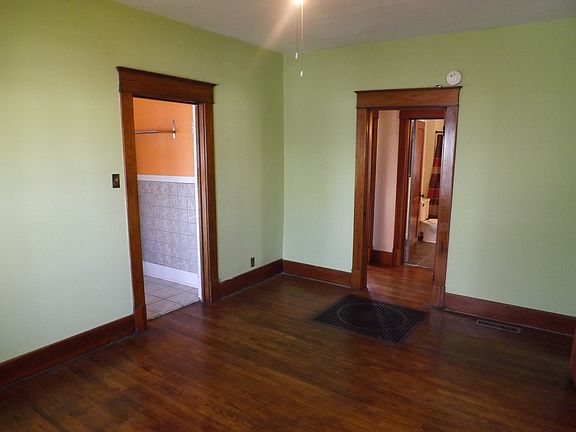 5th image of 1008 E McPherson St