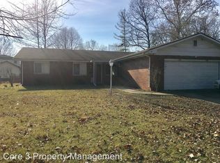 1908 Hazel Dell Rd, Springfield, IL 62703