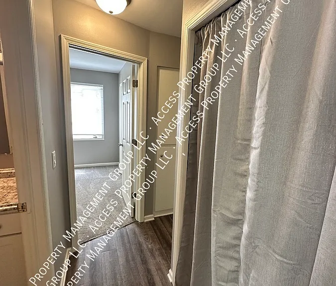 2631 Woodmeadow Dr SE — Photo 12