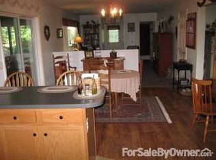 312 Blue Mountain Dr, New Ringgold, PA 17960