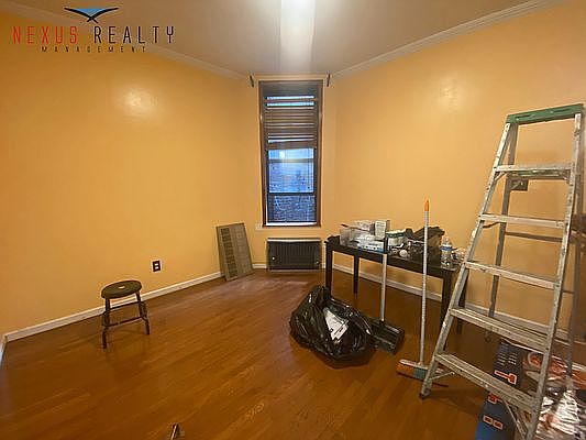 5th image of 502 E 138th St APT 1C