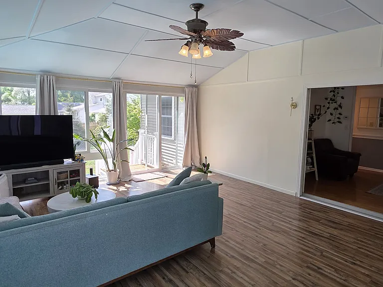 19 Locke Rd — Photo 24