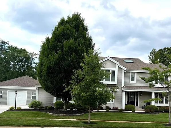 16231 Pepper View Ct, Chesterfield, MO 63005