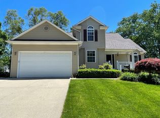 91 S Washington St, Lake Orion, MI