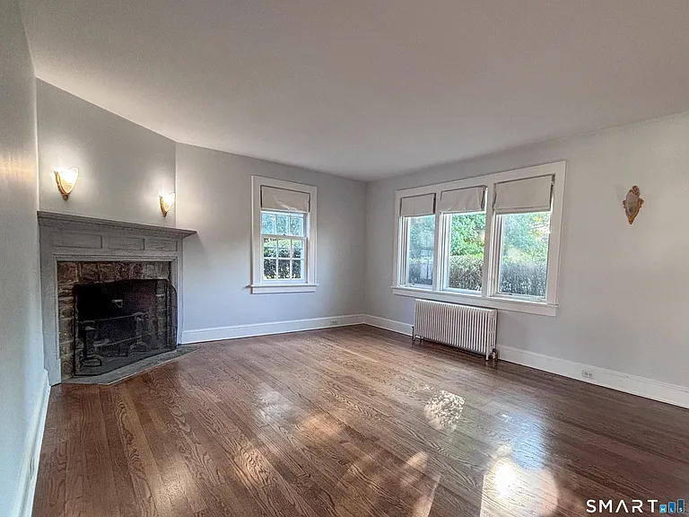 755 Stillson Rd — Photo 3
