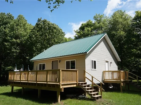 52 McCaw Rd, Redfield, NY 13437