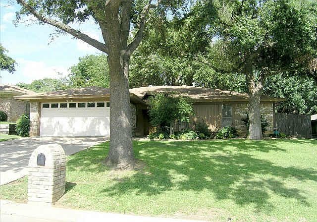 1st image of 4205 Pleasant Hill Dr