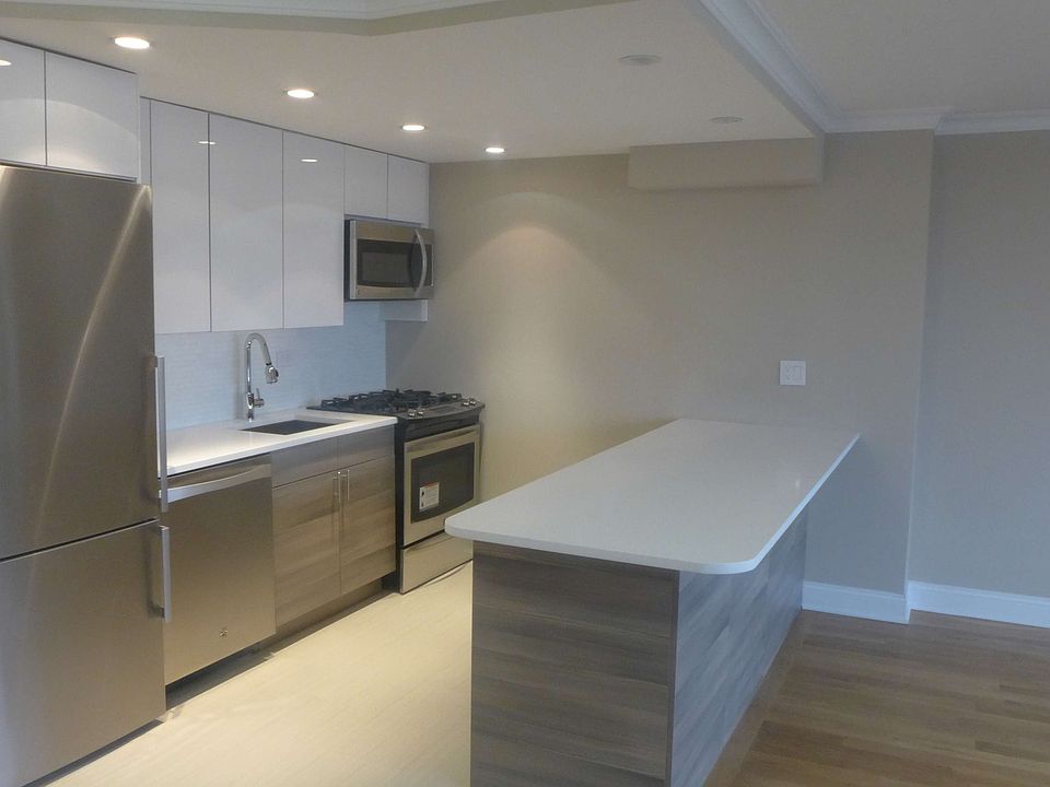 1st image of 40 Harrison St APT 19H