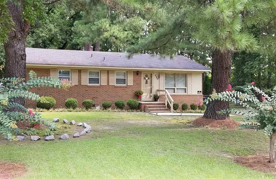 1st image of 520 Powell Dr
