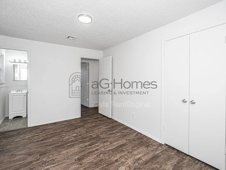 3920 Dentwood Ter — Photo 23