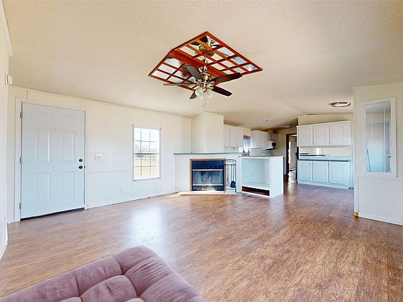 5th image of 206 Creekview Meadows Ct