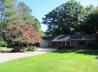 425 W Gore Rd, Erie, PA 16509