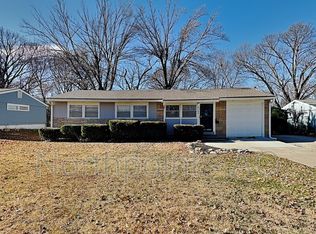 6108 N Charlotte St, Kansas City, MO 64118