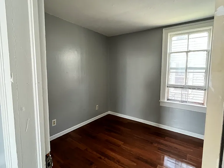 414 W Court St #2 — Photo 6