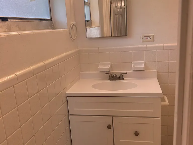 224 S J St #1 — Photo 9