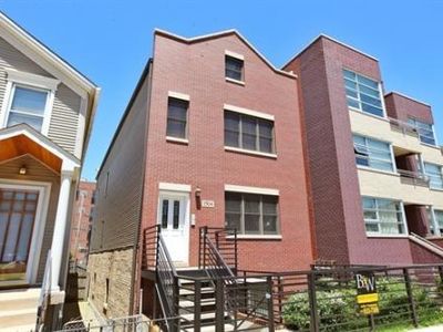 1504 W Augusta Blvd APT 1, Chicago, IL, 60642
