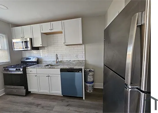 828 Arncliffe Rd — Photo 5