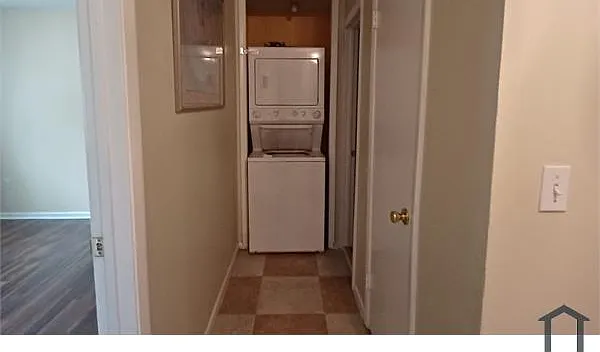 728 Oaks Field Rd — Photo 23