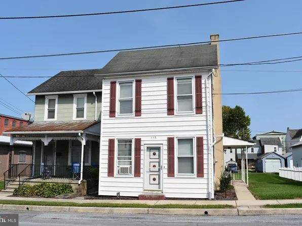 117 N Cherry St, Topton, PA 19562