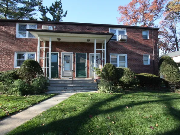 512 Brooklawn Ave APT H1, Roselle, NJ 07203
