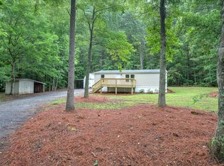 24 Black Rd NE, White, GA 30184