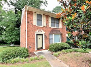 894 Chippendale Ln, Norcross, GA 30093