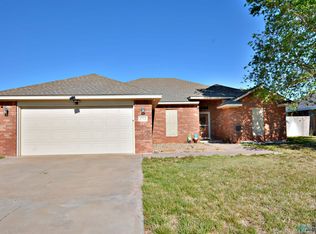 1712 Tiffani Ln, Clovis, NM 88101