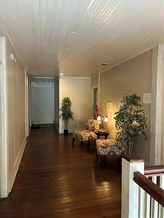 1 bed, 1.0 bath, 700 sqft, $1,100 — Photo 4